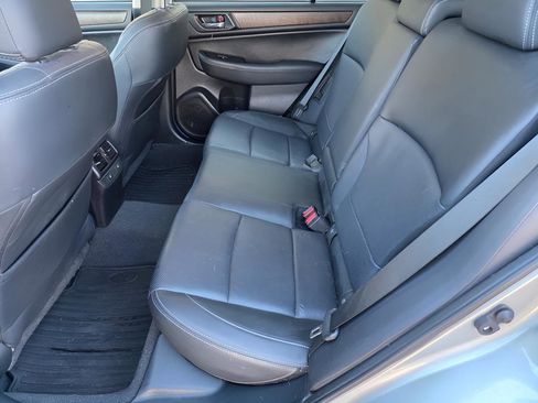 Used 2015 Subaru Outback 2.5i Limited image 16