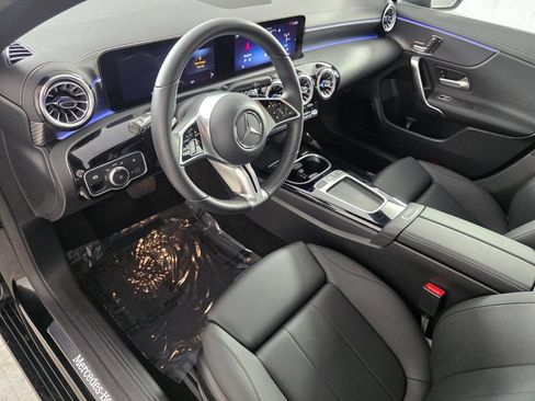 Certified 2025 Mercedes-Benz CLA 250 image 10
