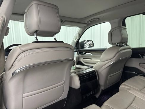 Used 2022 Jeep Grand Wagoneer Series I w/ Flexible Seating Group AWD/4WD image 13