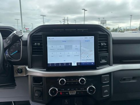 Used 2022 Ford F150 XLT w/ Equipment Group 302A High image 16