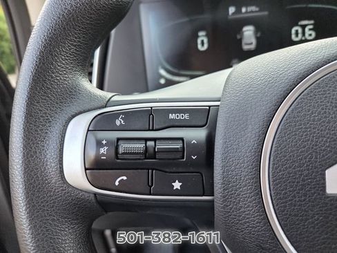 Used 2025 Kia Sportage LX FWD image 24