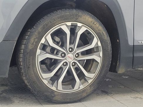 Used 2019 GMC Terrain SLT w/ Preferred Package image 31