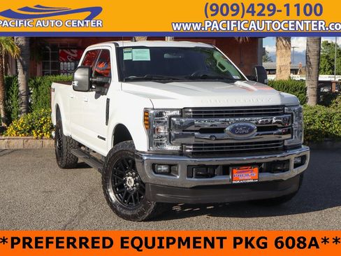 Used 2019 Ford F250 Lariat w/ Lariat Value Package image 1
