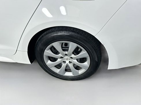 Used 2023 Toyota Corolla LE w/ Carpet Mat Package (TMS) image 11