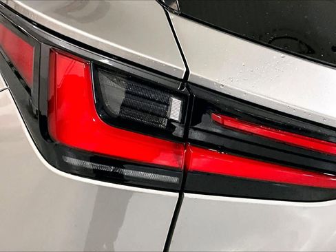 Used 2024 Lexus NX 350 AWD image 31