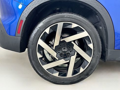 Certified 2025 MINI Cooper Countryman S w/ Comfort Package Max image 34