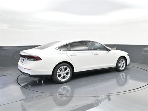 New 2025 Honda Accord LX image 12