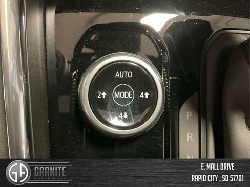 New 2025 GMC Canyon AT4 w/ Technology Plus Package image 29