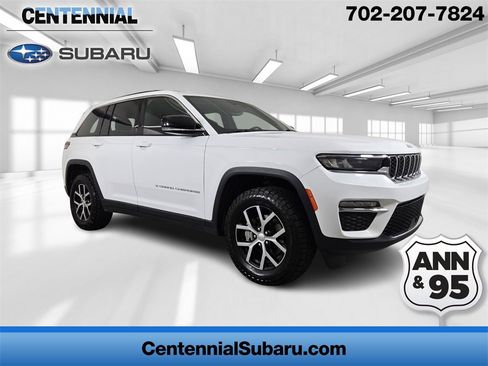 Used 2024 Jeep Grand Cherokee Limited image 1
