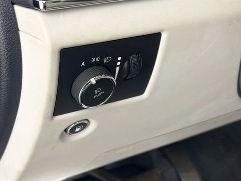 Used 2021 Jeep Grand Cherokee Summit AWD/4WD image 10