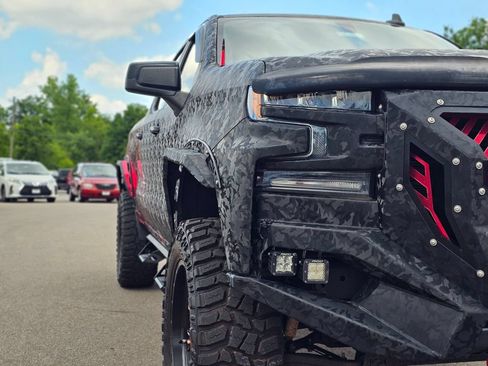 Used 2020 Chevrolet Silverado 1500 RST AWD/4WD image 14