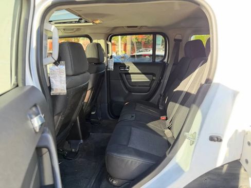 Used 2007 HUMMER H3 image 28