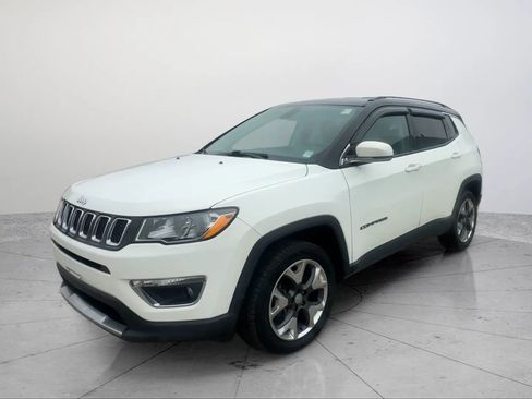 Used 2019 Jeep Compass Limited image 1