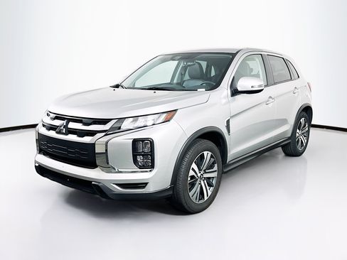 Used 2024 Mitsubishi Outlander Sport AWD image 3