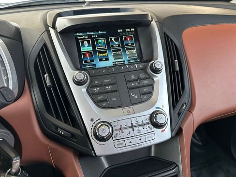 Used 2017 Chevrolet Equinox Premier w/ Enhanced Convenience Package image 25