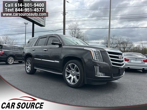 Used 2016 Cadillac Escalade Luxury image 4