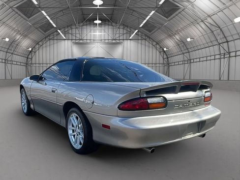 Used 2002 Chevrolet Camaro Z28 w/ SS Performance/Appearance Pkg RWD image 3
