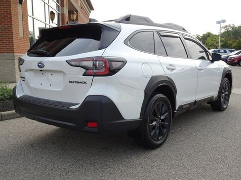 Used 2023 Subaru Outback Onyx Edition image 3