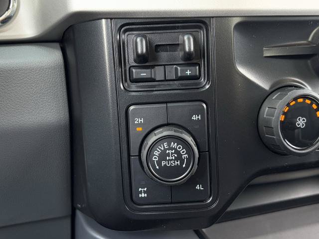 New 2027 Ford F250 XLT w/ XLT Premium Package AWD/4WD image 51