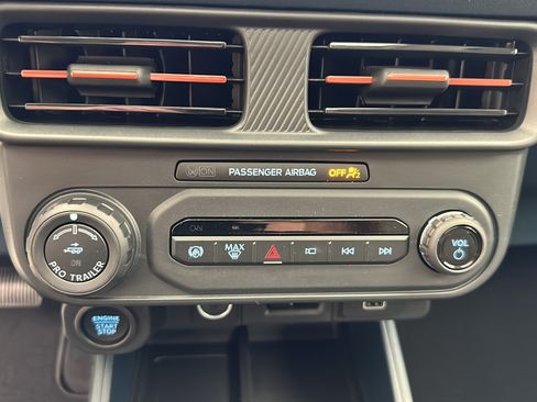 New 2026 Ford Maverick Lariat AWD/4WD image 20