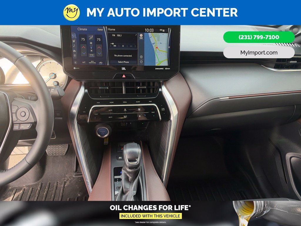 Used 2022 Toyota Venza Limited AWD/4WD image 19