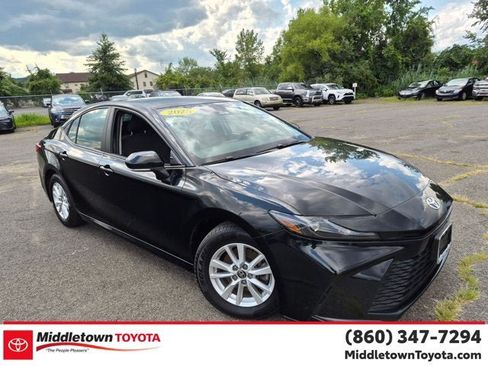 Used 2025 Toyota Camry LE FWD image 1