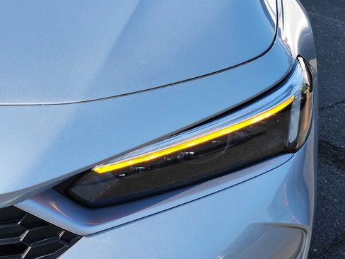 Certified 2026 Honda Civic Sport image 9
