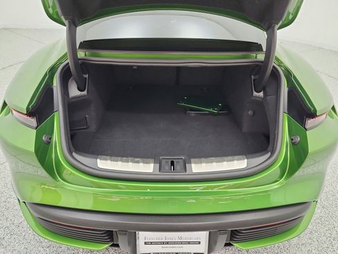 Used 2020 Porsche Taycan image 20