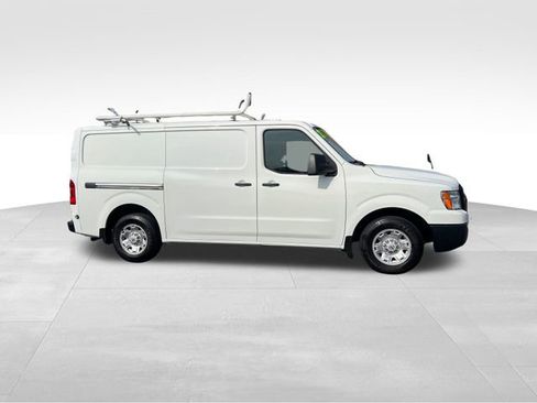 Used 2021 Nissan NV 2500 SV w/ Navigation Package image 4