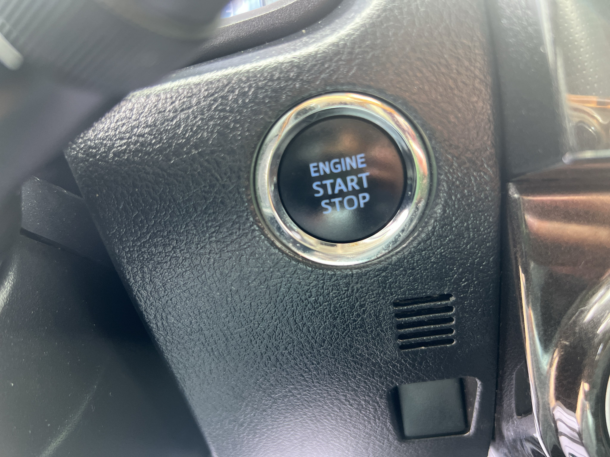 Used 2021 Toyota 4Runner Nightshade AWD/4WD image 18
