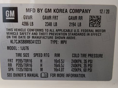 Used 2021 Chevrolet Trax LS w/ Tint and Cruise Package image 33