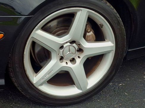 Used 2009 Mercedes-Benz E 350 Sedan image 5