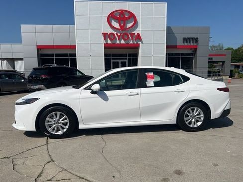 New 2026 Toyota Camry LE FWD image 11