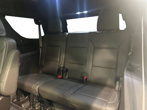 Used 2024 GMC Yukon Denali AWD/4WD image 23