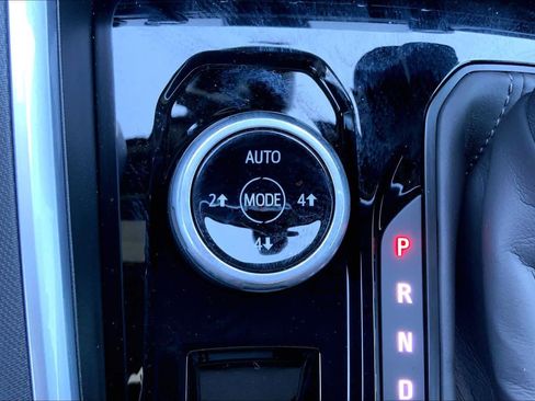 Used 2025 Chevrolet Colorado Trail Boss image 34