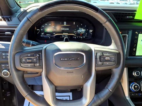 Used 2024 GMC Yukon Denali w/ Advanced Technology Package AWD/4WD image 26