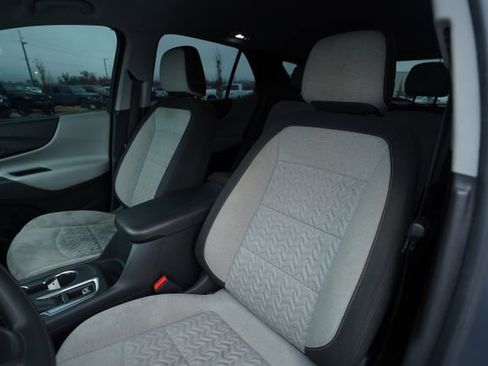 Used 2024 Chevrolet Equinox LS w/ Sport Edition image 35