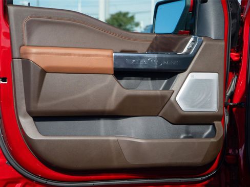 Used 2025 Ford F150 King Ranch w/ FX4 Off-Road Package image 22