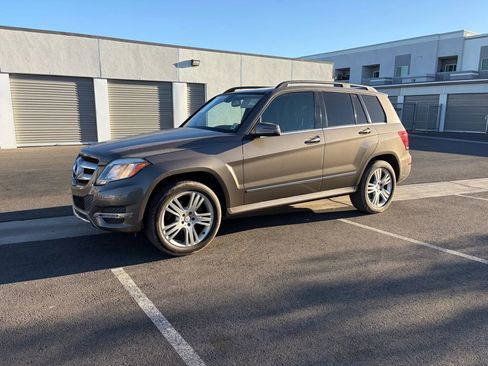 Used 2013 Mercedes-Benz GLK 350 2WD image 2