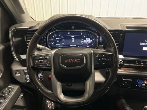 Used 2023 GMC Sierra 1500 Elevation image 14