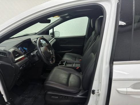 Used 2023 Honda Odyssey Sport image 9