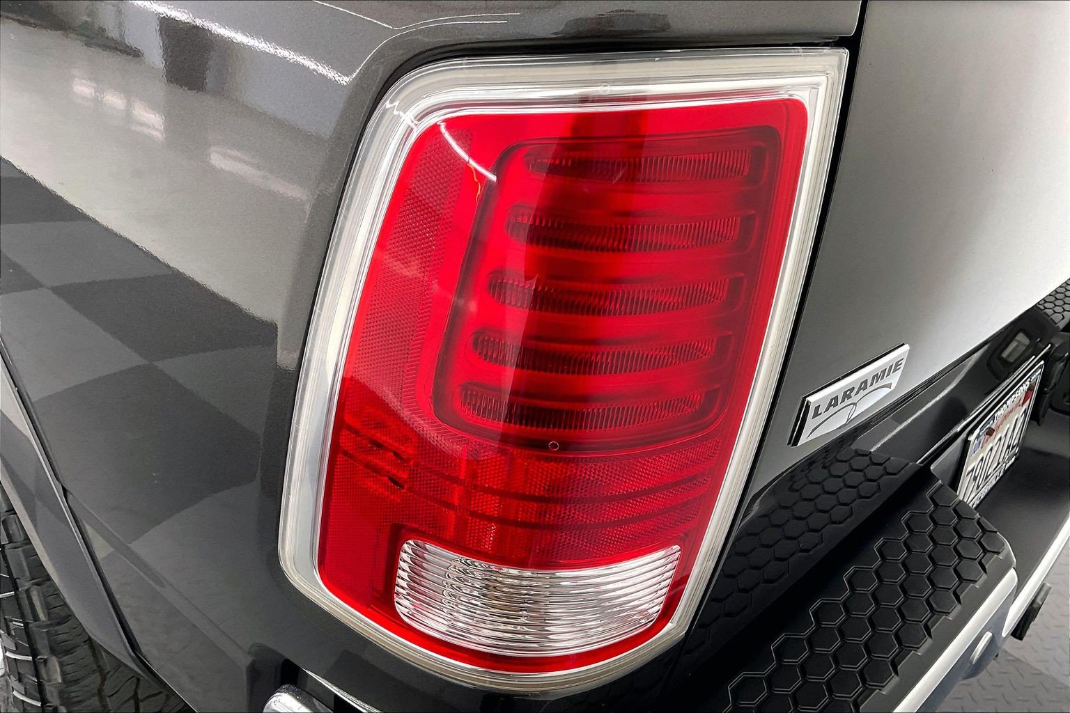 Used 2016 RAM 2500 Laramie AWD/4WD image 28