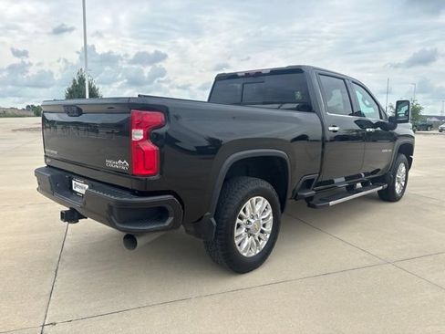 Used 2022 Chevrolet Silverado 3500 High Country w/ Z71 Off-Road Package AWD/4WD image 45