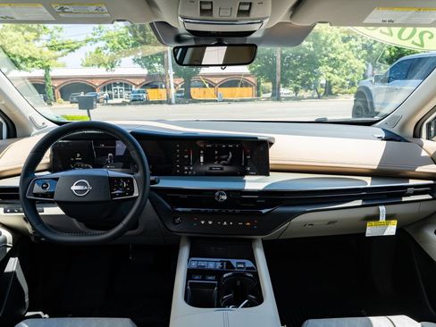 New 2026 Nissan Murano Platinum w/ Cargo Package AWD/4WD image 10