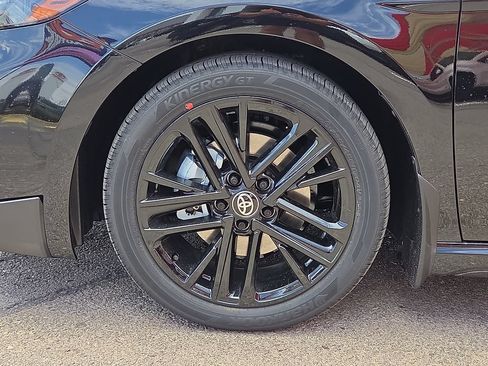 New 2026 Toyota Camry SE w/ Convenience Package FWD image 9