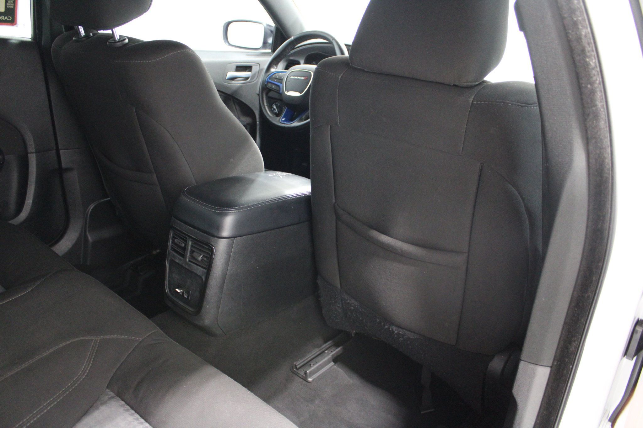Used 2023 Dodge Charger SXT w/ Blacktop Package AWD/4WD image 20