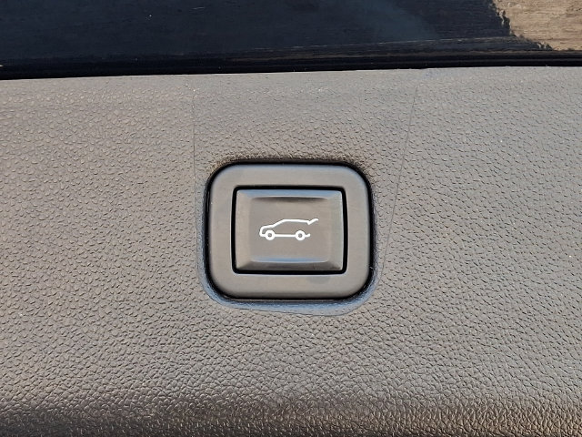 Used 2023 Chevrolet Blazer RS w/ Driver Confidence II Package AWD/4WD image 32