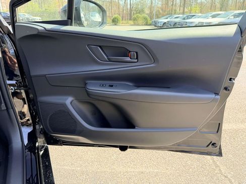 New 2026 Toyota Prius SE image 10