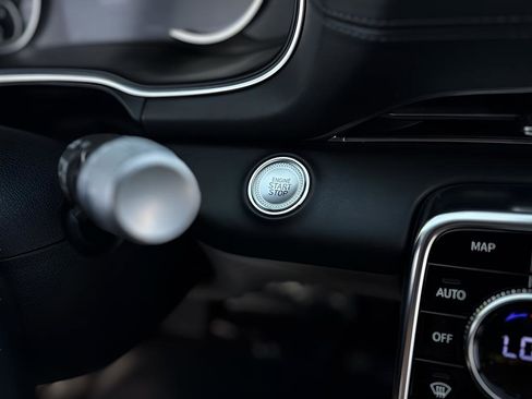 Used 2021 Genesis GV80 3.5T Advanced + image 18