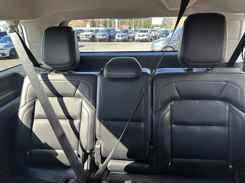 Used 2025 Lincoln Navigator L Reserve image 13